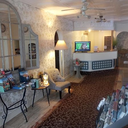 Logis Hotel Louise De Savoie Blois Esterno foto