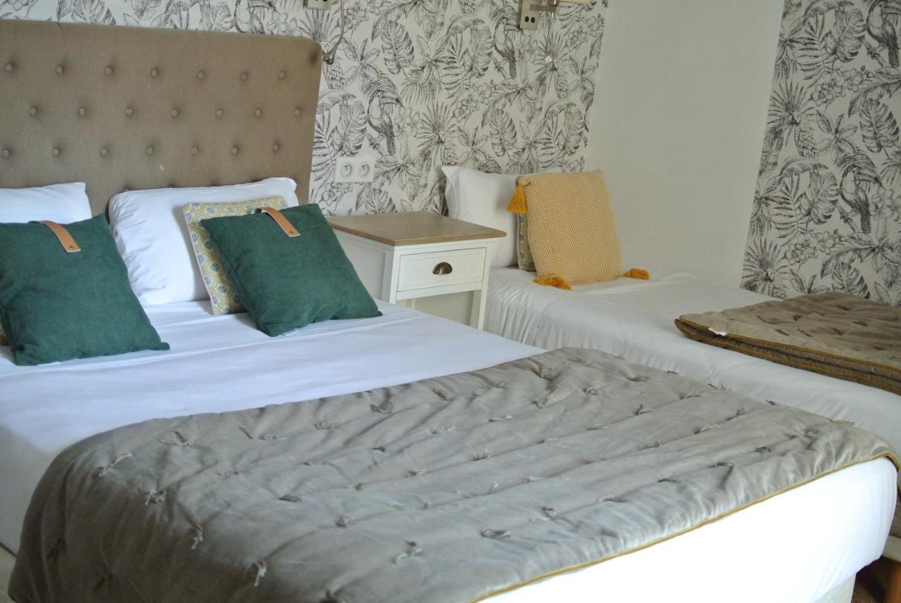 Logis Hotel Louise De Savoie Blois Esterno foto