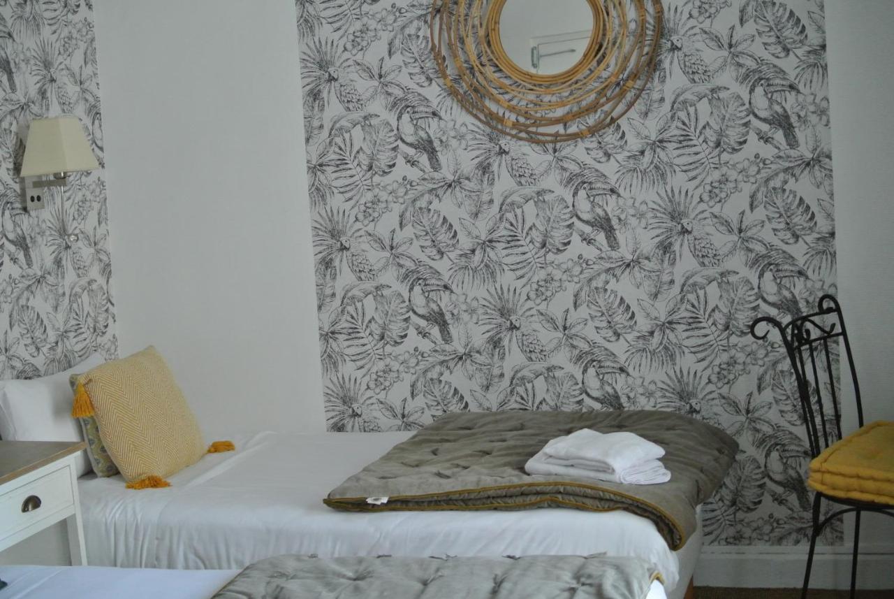 Logis Hotel Louise De Savoie Blois Esterno foto