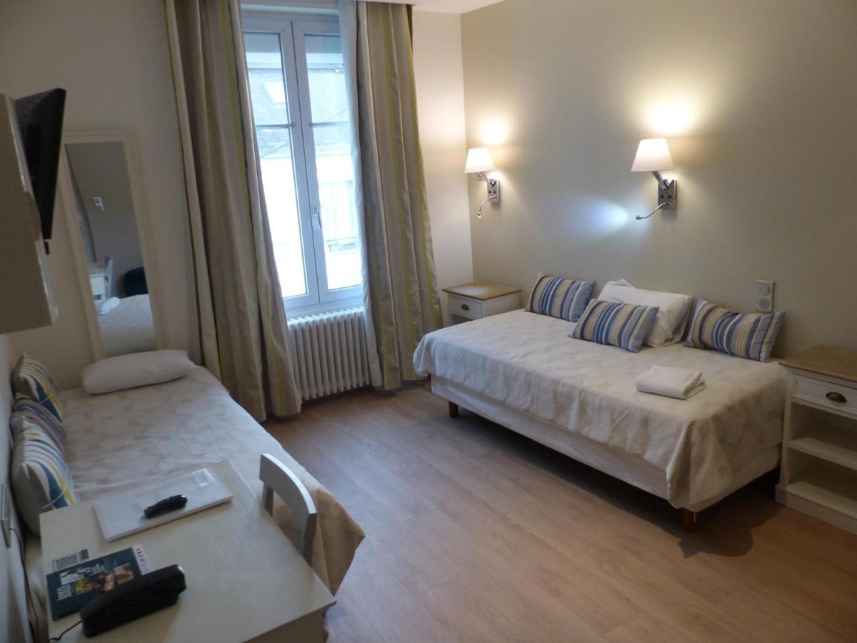 Logis Hotel Louise De Savoie Blois Esterno foto