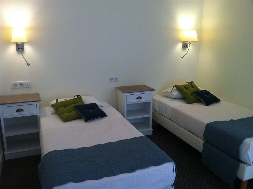 Logis Hotel Louise De Savoie Blois Esterno foto